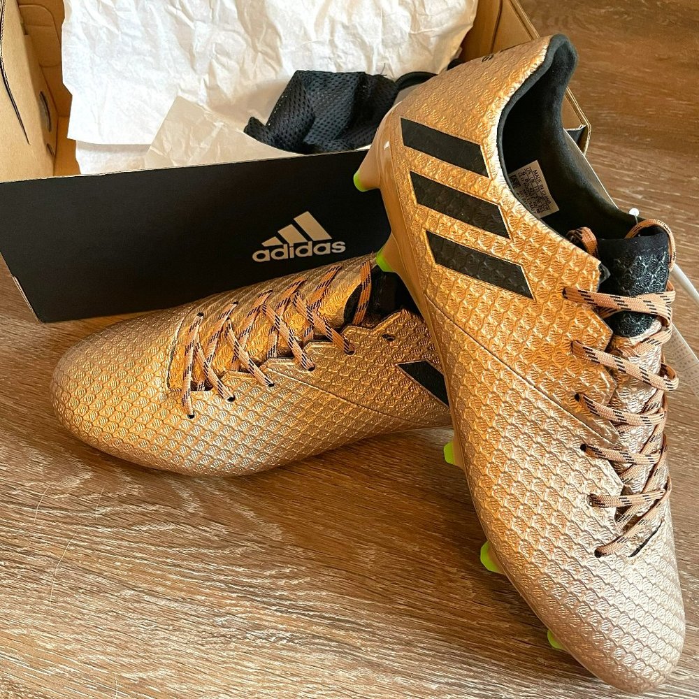Never Worn!  Adidas Messi 16.1fg Gold Men Size 9 soccer cleat
